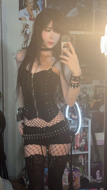 Full leaked Ashisbees page private onlyfans photo