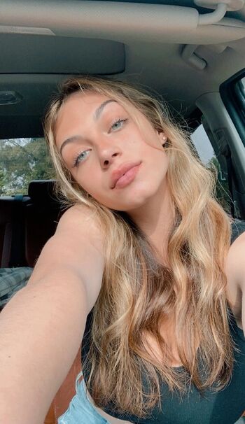 ashleighmarchetti_