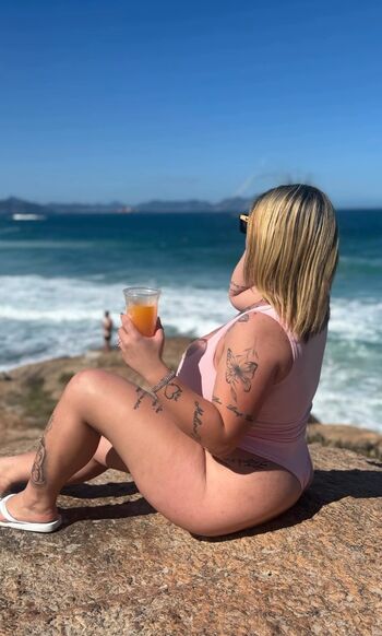 Ashley Alves