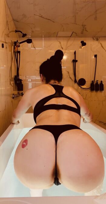 Full leaked Ashley brooks private onlyfans photo