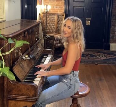 Full leaked Ashley cooke private onlyfans photo