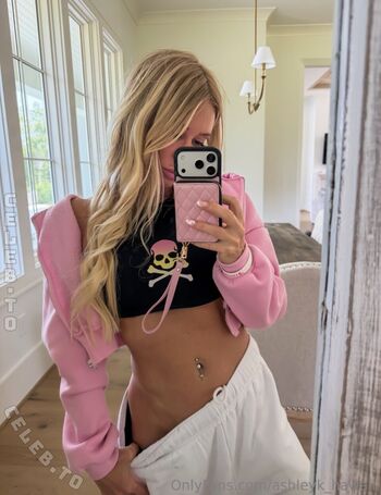 Full leaked Ashley k hawaii private onlyfans photo