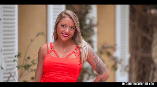 Ashley_officiel02