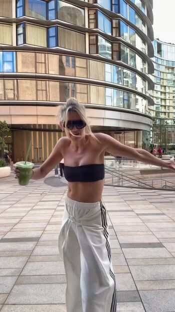 Full leaked Ashley roberts private onlyfans photo