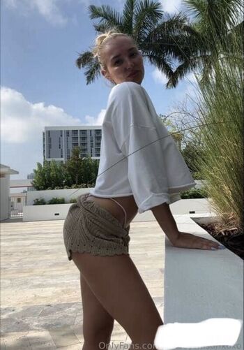 Full leaked Ashley wilson private onlyfans photo