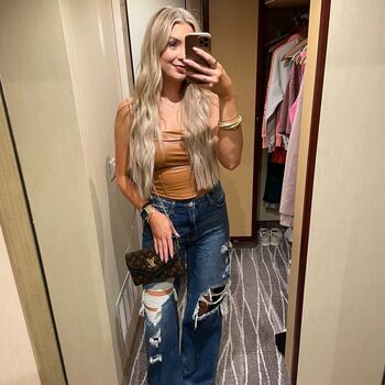 Full leaked Ashleykeyy private onlyfans photo