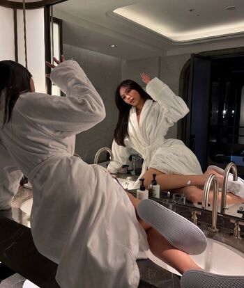 Full leaked Ashleyqiuu private onlyfans photo