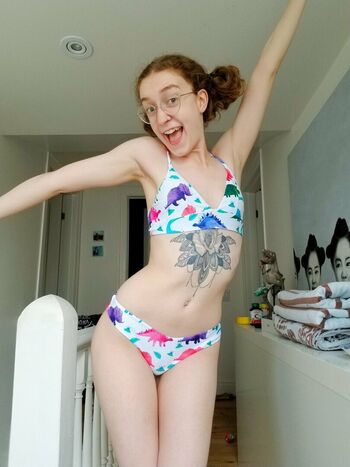 Full leaked Ashleyroboto private onlyfans photo