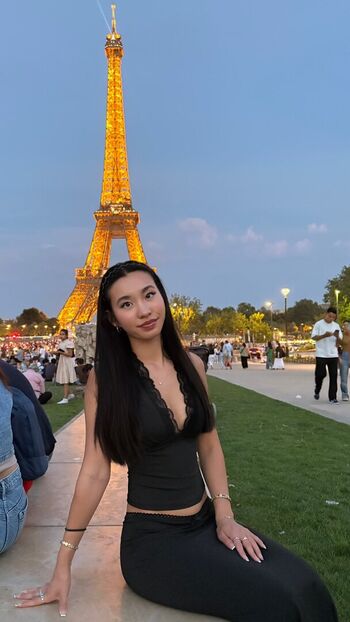 Full leaked Ashleyyshum private onlyfans photo