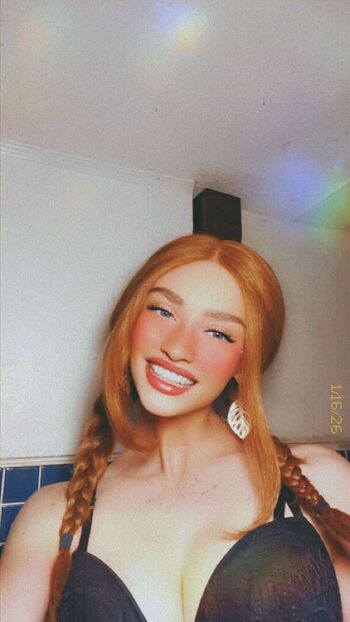 Full leaked Ashleyyy private onlyfans photo