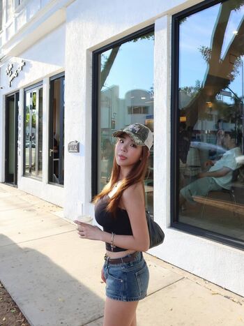 Full leaked Ashlynnh private onlyfans photo