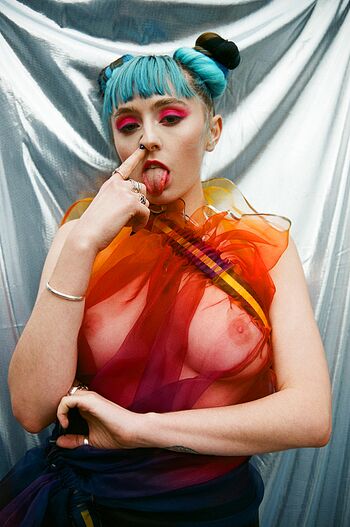 Full leaked Ashnikko private onlyfans photo