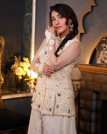 Full leaked Ashnoor kaur private onlyfans photo