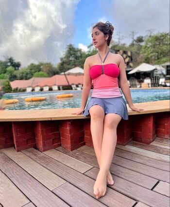 Full leaked Ashnoor kaur private onlyfans photo
