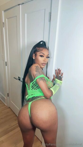 Full leaked Asian da brat private onlyfans photo