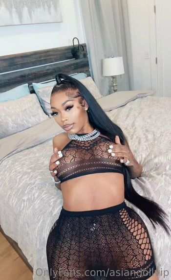 Full leaked Asian da brat private onlyfans photo