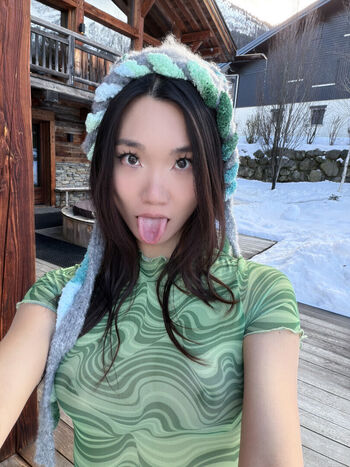 Full leaked Asianmochi  page private onlyfans photo