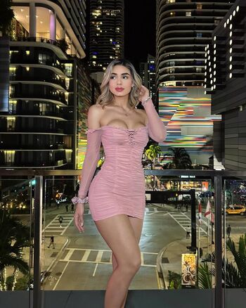 Full leaked Asisazer private onlyfans photo