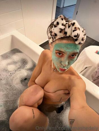 Full leaked Aslhey matheson private onlyfans photo