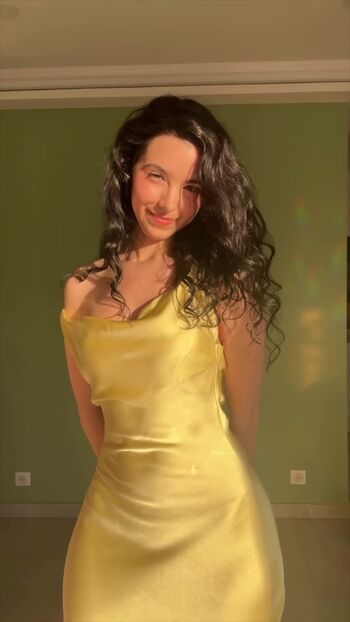 Full leaked Asmr glow private onlyfans photo