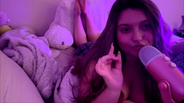 Asmr In The Pose