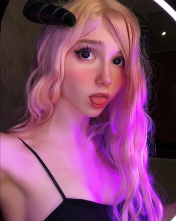 Full leaked Astasiadream  page private onlyfans photo