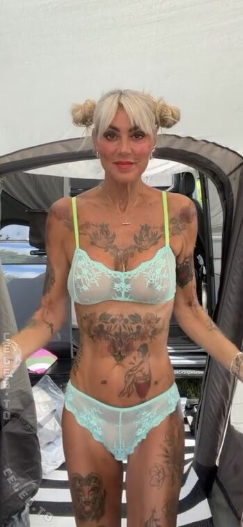 Full leaked Astrid zeegen holt private onlyfans photo