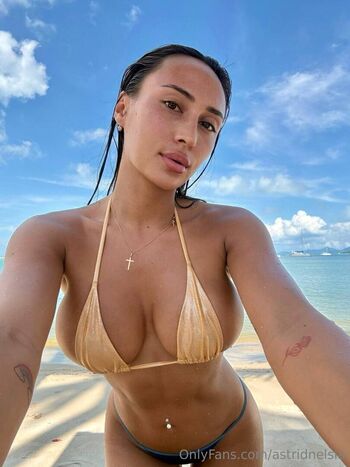 Full leaked Astridnelsia private onlyfans photo