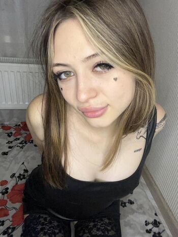 Full leaked Asunacutie private onlyfans photo
