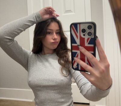 Full leaked Asunah private onlyfans photo