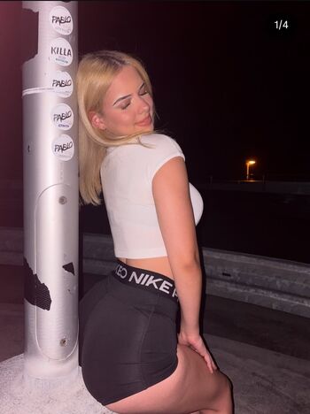 Full leaked Atenci private onlyfans photo