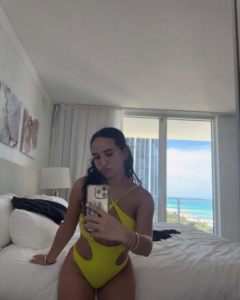 Full leaked Athabrat private onlyfans photo