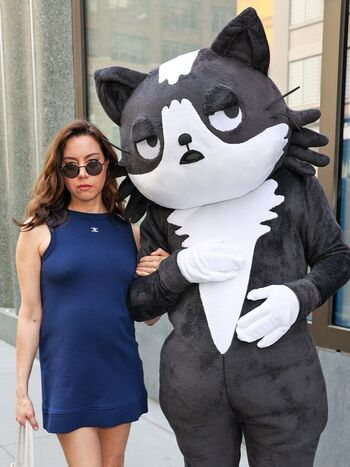 Full leaked Aubrey plaza private onlyfans photo