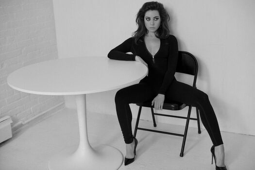 Full leaked Aubrey plaza private onlyfans photo