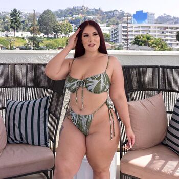 Full leaked Aubrey red ruby red private onlyfans photo