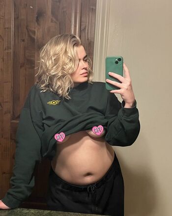 Full leaked Aubviouslynot private onlyfans photo