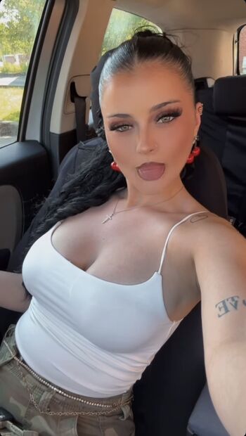 Full leaked Aude houdart private onlyfans photo