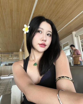 Full leaked Aurelia vizal page private onlyfans photo