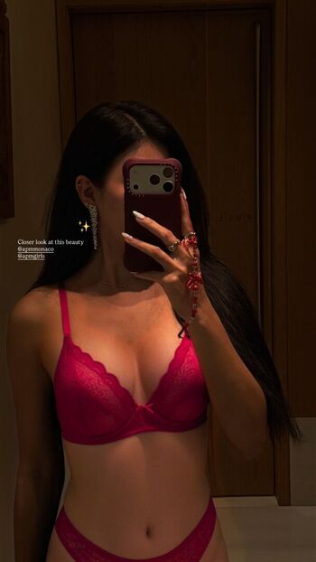 Full leaked Aureliang private onlyfans photo