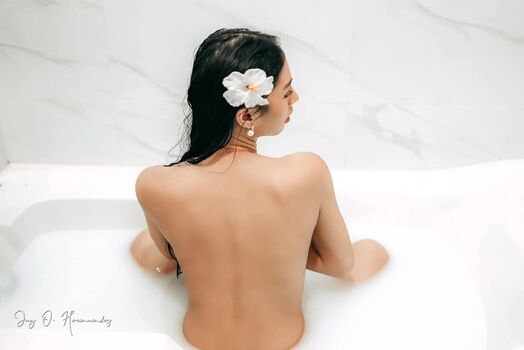 Full leaked Aurey balonzo page private onlyfans photo