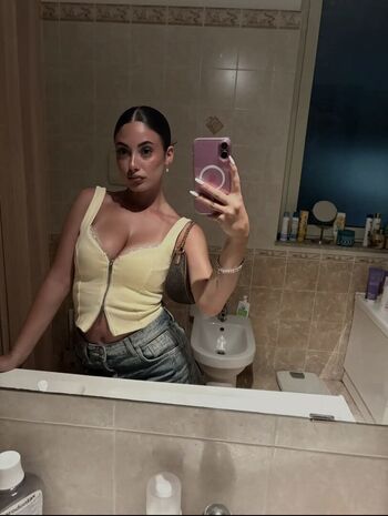 Full leaked Auri urso private onlyfans photo