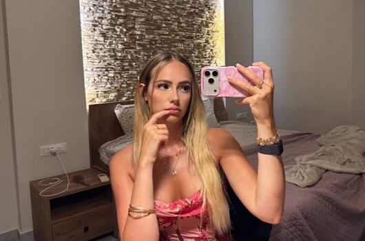 Auroraroar777