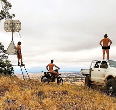 Full leaked Aus farm private onlyfans photo