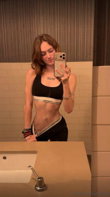 Full leaked Autumn hicks  page private onlyfans photo