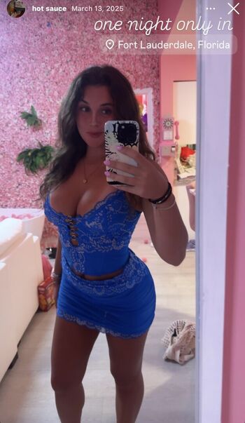 Full leaked Ava arcesi private onlyfans photo