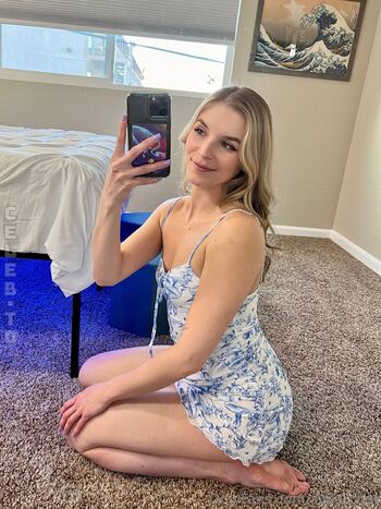 Full leaked Ava archer page private onlyfans photo