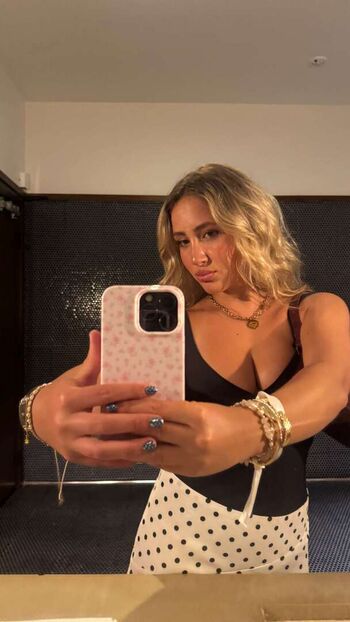 Full leaked Ava kolker page private onlyfans photo