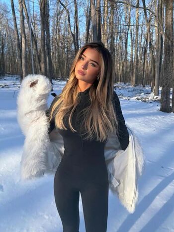 Full leaked Ava majury private onlyfans photo