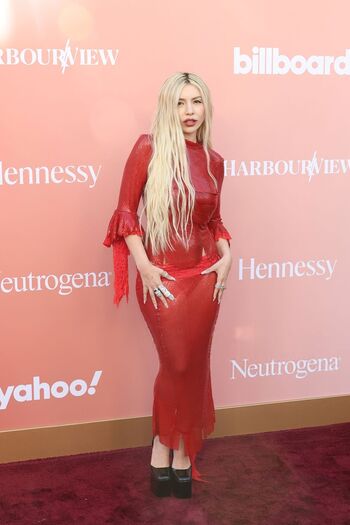 Full leaked Ava max private onlyfans photo
