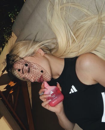 Full leaked Ava max page private onlyfans photo